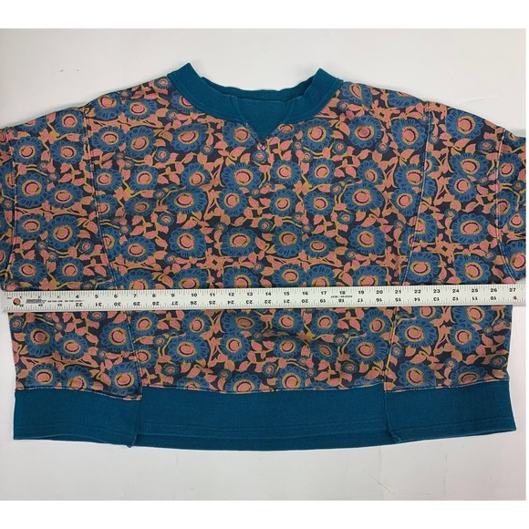 Natural Life Floral Print Sweatshirt Teal Cropped V Neck Long Sleeve Women's M - Picture 10 of 12